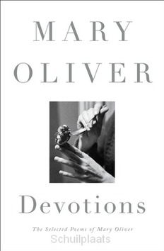 DEVOTIONS - OLIVER - 9780399563249