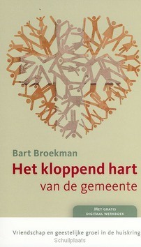 KLOPPEND HART VAN DE GEMEENTE - BROEKMAN, B. - 9789029719179