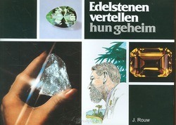 EDELSTENEN VERTELLEN HUN GEHEIM - 9789059073258