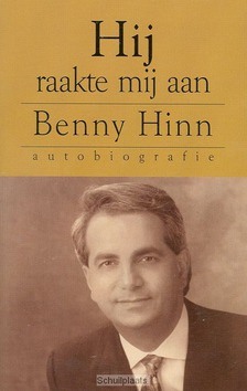 HIJ RAAKTE MIJ AAN - HINN - 9789074115315