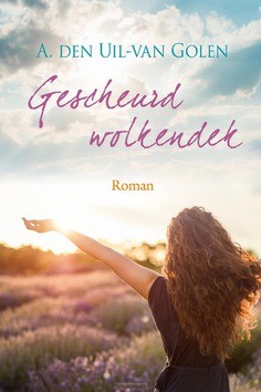 GESCHEURD WOLKENDEK - UIL-VAN GOLEN, AJA DEN - 9789401911948
