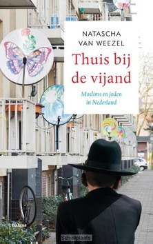 Thuis bij de vijand - Weezel, Natascha van - 9789460034664